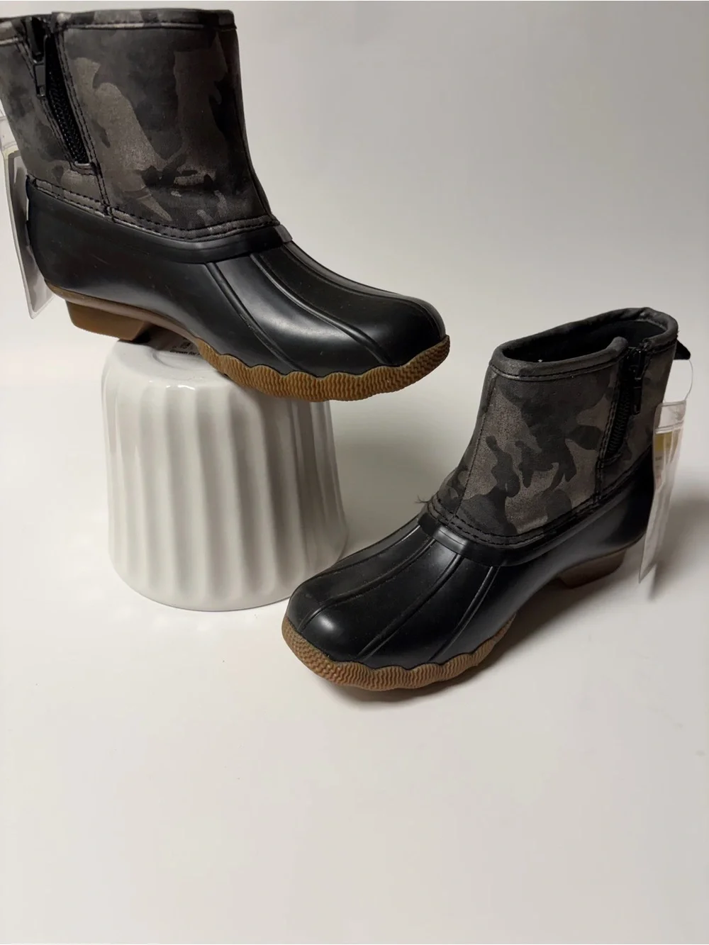 Sperry Children’s Waterproof Ankle Boots in Black Metallic Camouflage Detail